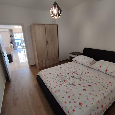 Luxury Apartments-La Dino Maky Vodice Camera foto